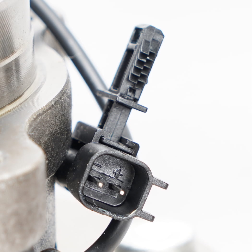 HANHUB 515144 전선 휠 허브 및 베어링 어셈블리 Chevy Silverado 3500 HD Sierra 3500 HD 교체 25807422 FWB1133 BR930826 SP620302 23203924 8-LUG